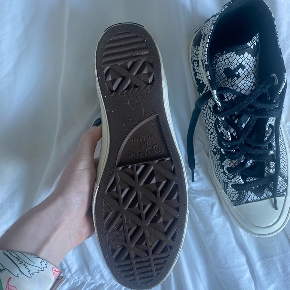 Last chance! - CHUCK 70 HI DIGITAL DAZE SNAKE PRINT LEATHER SNEAKERS - Picture 7 of 7